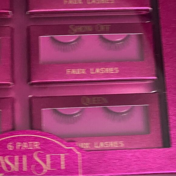 Makeup Beauty Assorted Styles Six Pairs Lash Set Kit New in Box - Picture 5 of 8